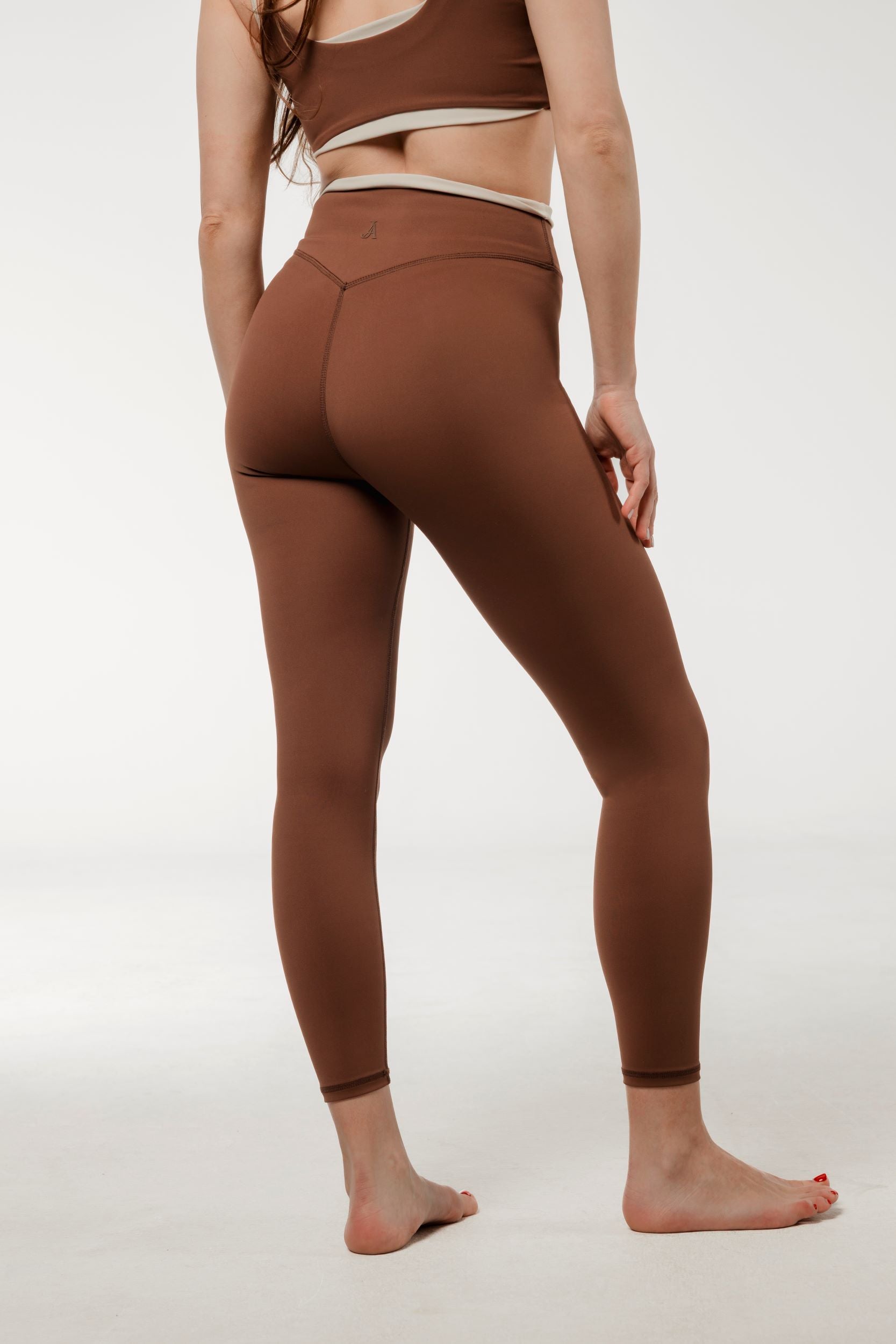 THE BOSUT LEGGING